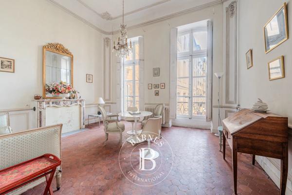 Avignon, Appartement 4 Chambres -  268 m² à vendre