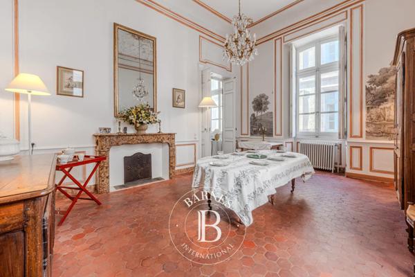 Avignon, Appartement 4 Chambres -  268 m² à vendre