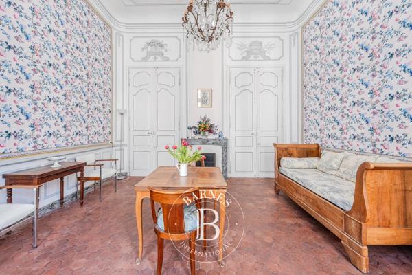 Avignon, Appartement 4 Chambres -  268 m² à vendre