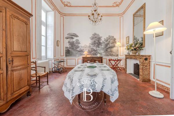 Avignon, Appartement 4 Chambres -  268 m² à vendre