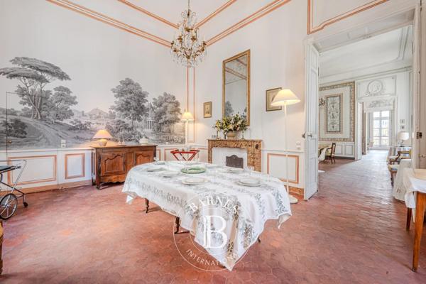 Avignon, Appartement 4 Chambres -  268 m² à vendre
