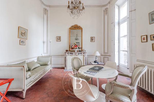 Avignon, Appartement 4 Chambres -  268 m² à vendre