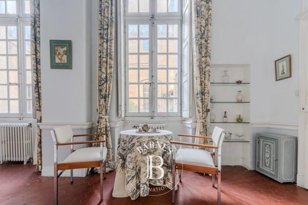 Avignon, Appartement 4 Chambres -  268 m² à vendre