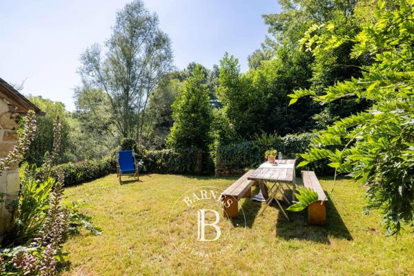 Pau, Propriété 8 Chambres -  600 m² à vendre