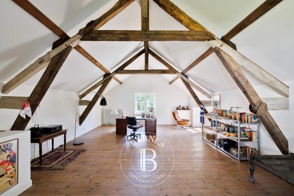 Pau, Propriété 8 Chambres -  600 m² à vendre