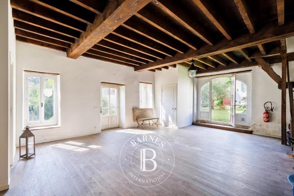 Pau, Propriété 8 Chambres -  600 m² à vendre