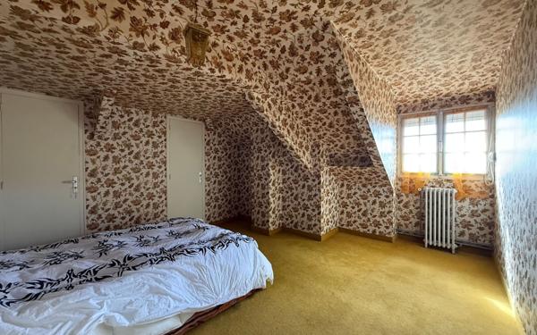 Maison à vendre    6 pièces • 131 m2 Mamers