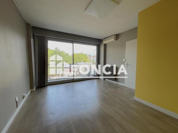 Location Local commercial 1 pièce - Grenoble 38100