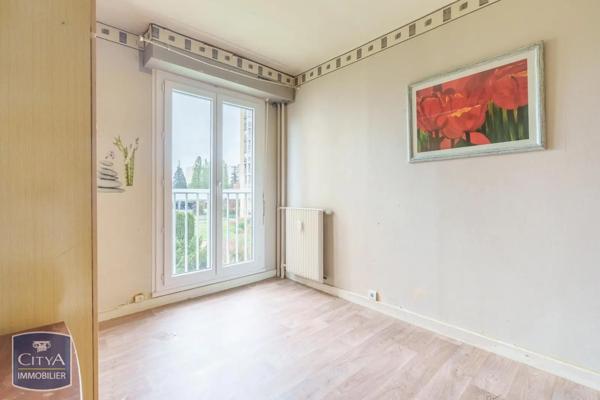 Appartement à louer 4 pièces 73m² Dijon (21000)