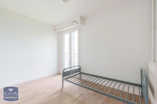 Appartement à louer 4 pièces 73m² Dijon (21000)