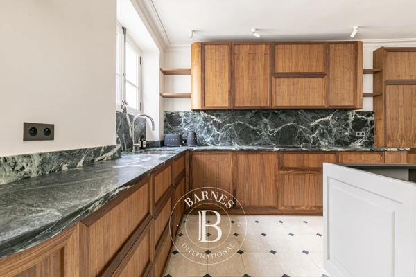 Paris 7ème, Appartement 1 Chambre -  70 m² à vendre