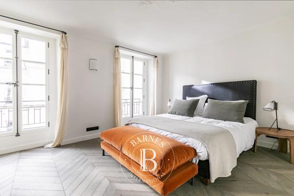 Paris 7ème, Appartement 1 Chambre -  70 m² à vendre