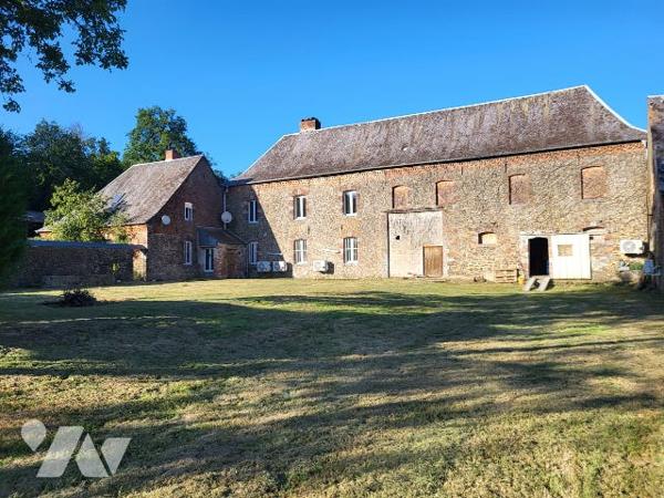 Grande propriété de 463 m2 habitable, grande dépendance et étang 6800 m2