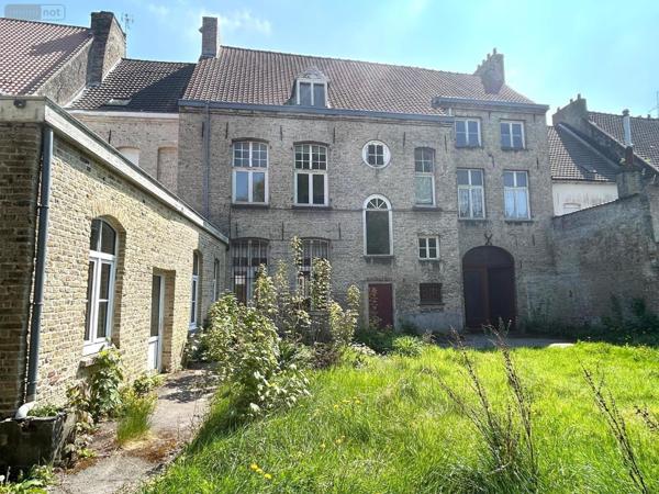 Immeuble à vendre à Bergues dans le Nord (59380), ref : G1228