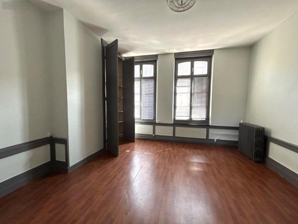 Immeuble à vendre à Bergues dans le Nord (59380), ref : G1228