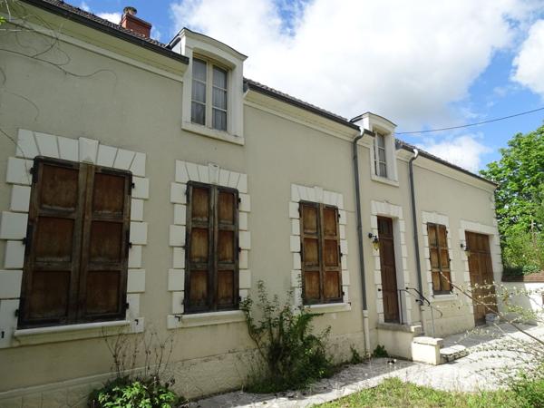 Vente Maison180 m² - 4 Pièces - LIGNIERES (18160)