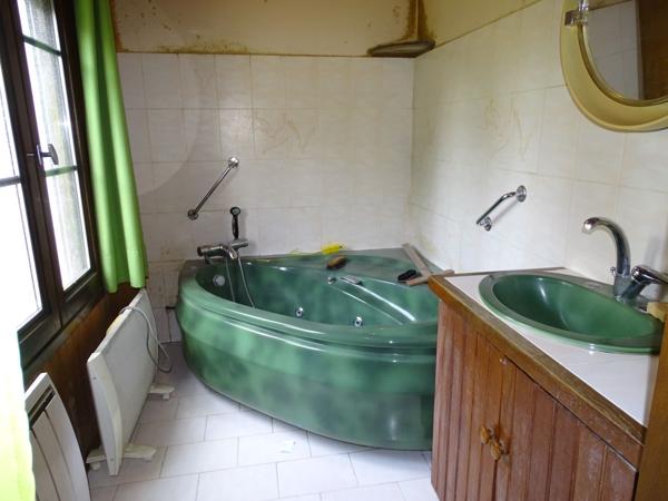 Vente Maison180 m² - 4 Pièces - LIGNIERES (18160)