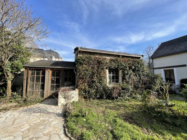 Vente Maison180 m² - 4 Pièces - LIGNIERES (18160)