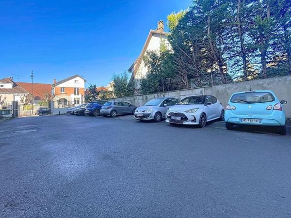 Très bel appartement 3 pièces baigné de lumière - Croix de Berny