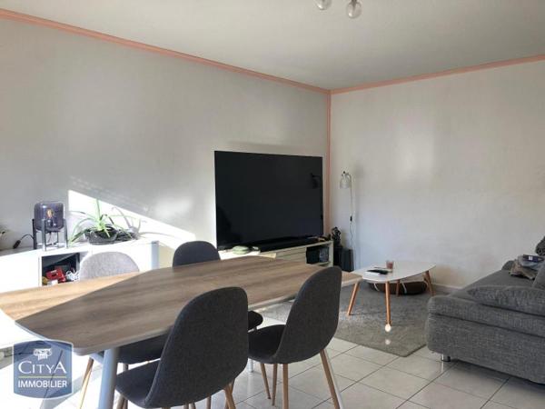 Appartement à louer 2 pièces 48.05m²