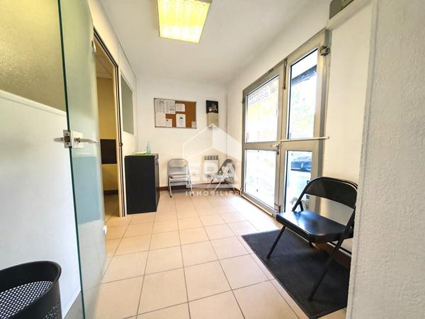 Bureaux / Local commercial à vendre à Marseille - 13004