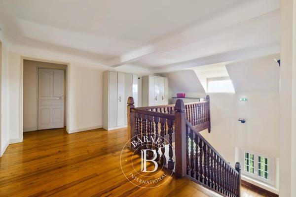 Bayonne, Maison 10 Chambres -  500 m² à vendre