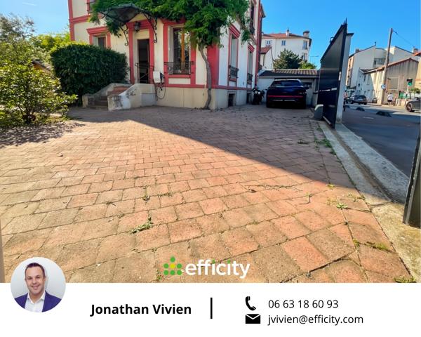 Maison
         9 pièces
        - 201 m² 945 000 € *