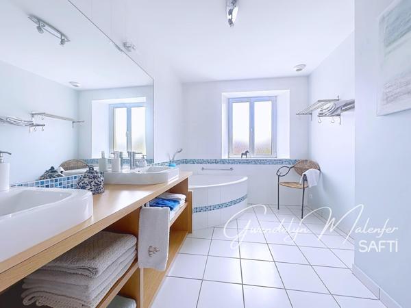 Maison en pierre – charme, confort et volumes exceptionnels