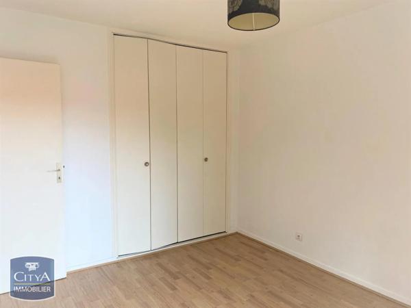 Appartement à louer 2 pièces 48.01m²