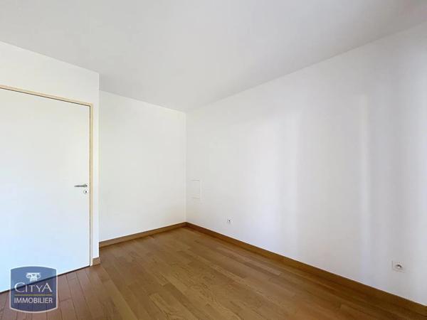 Appartement à louer 3 pièces 70.12m²