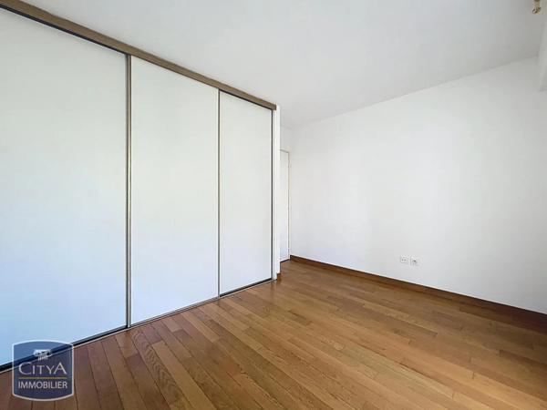 Appartement à louer 3 pièces 70.12m²