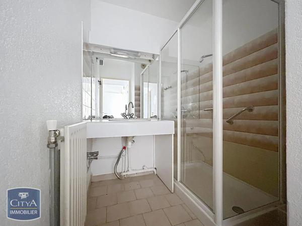 Appartement à louer 3 pièces 70.12m²