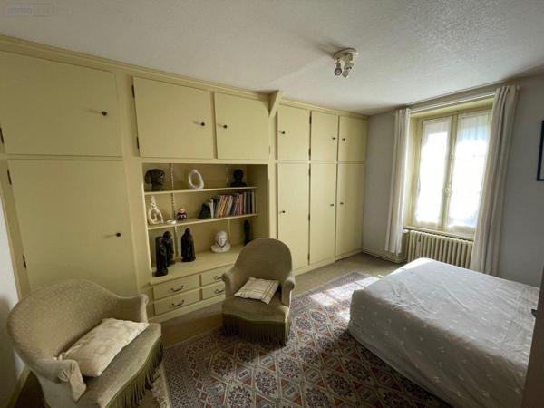 Maison à vendre à Saint-Brieuc dans les Côtes-d'Armor (22000), ref : MAIS-182 Centre