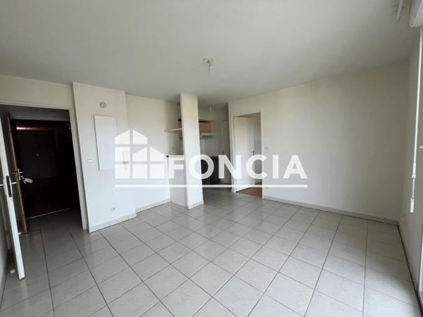 Location Appartement 2 pièces 35.32 m² - 7 QUATER RUE PAUL BEME Le Passage 47520