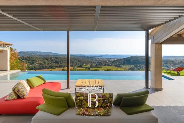 Ollioules, Villa 4 Chambres -  270 m² à vendre