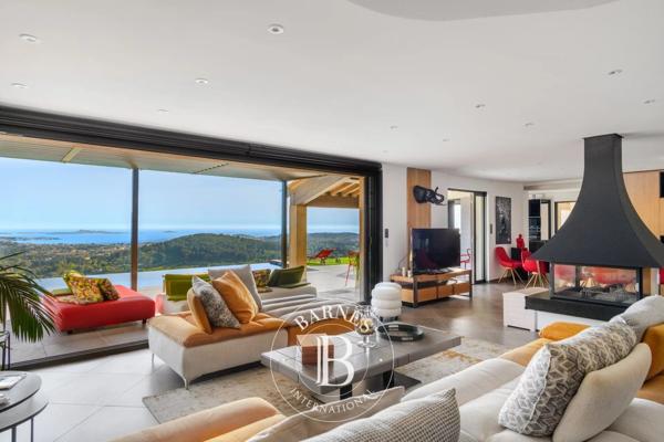 Ollioules, Villa 4 Chambres -  270 m² à vendre