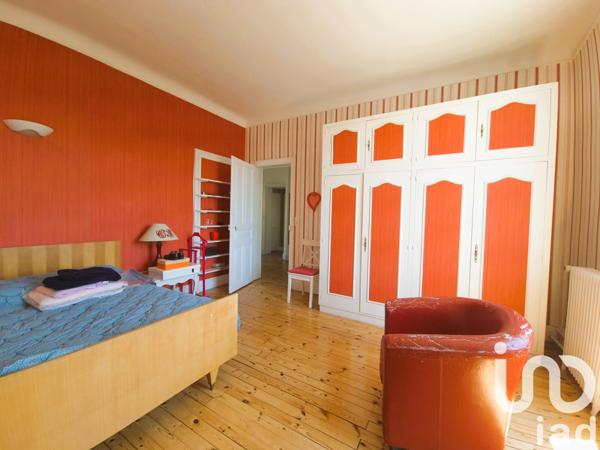 Maison à vendre 9 pièces 238 m² Vichy