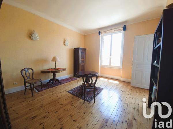 Maison à vendre 9 pièces 238 m² Vichy