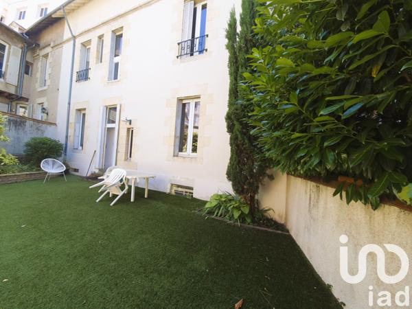 Maison à vendre 9 pièces 238 m² Vichy
