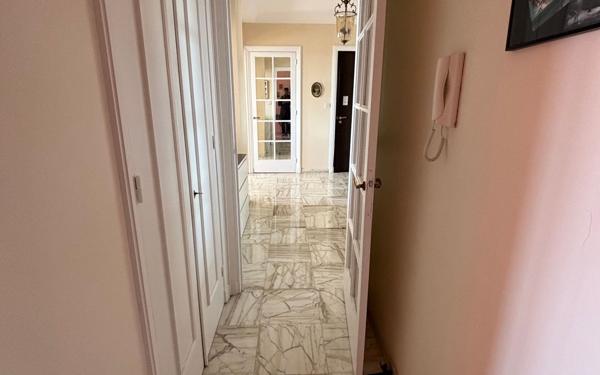 Appartement à vendre    4 pièces • 120 m2 Caluire-et-Cuire