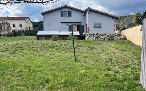 Maison à vendre    4 pièces •  Saint-Paul-le-Jeune