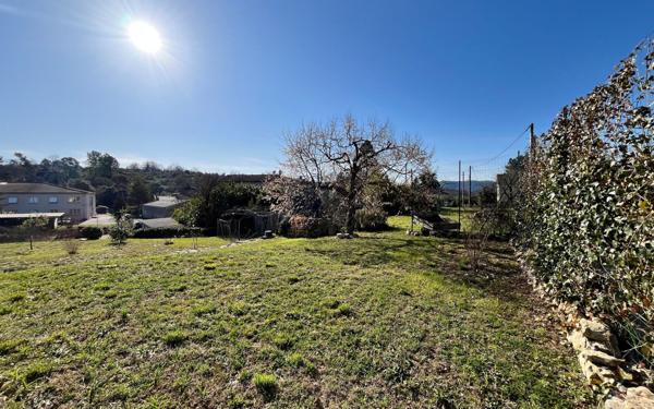 Maison à vendre    4 pièces •  Saint-Paul-le-Jeune