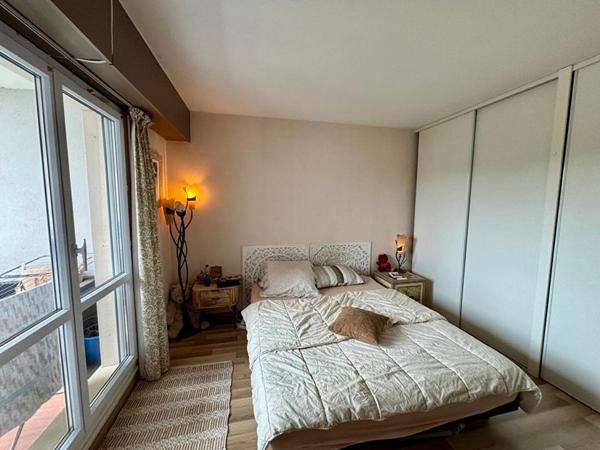 Appartement 50m²  - 2 pièces lumineux avec balcons - Secteur recherché de Nevers - Investisseur