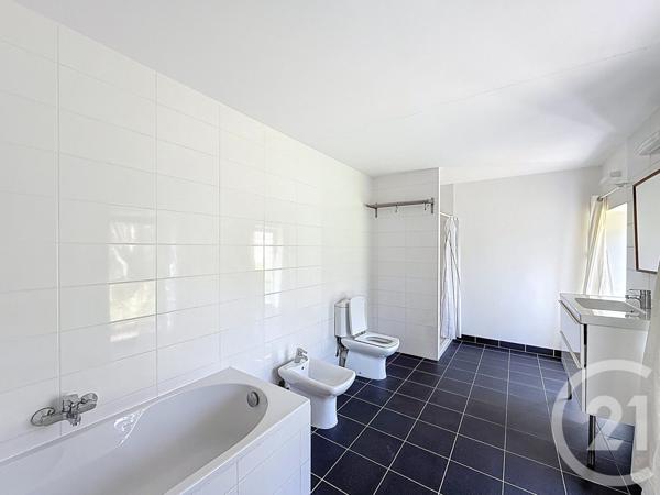 Maison à vendre  6 pièces - 240,54 m2 LANNION - 22