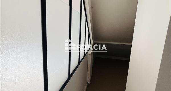 Location Appartement 5 pièces 113 m² - Saint-cloud 92210