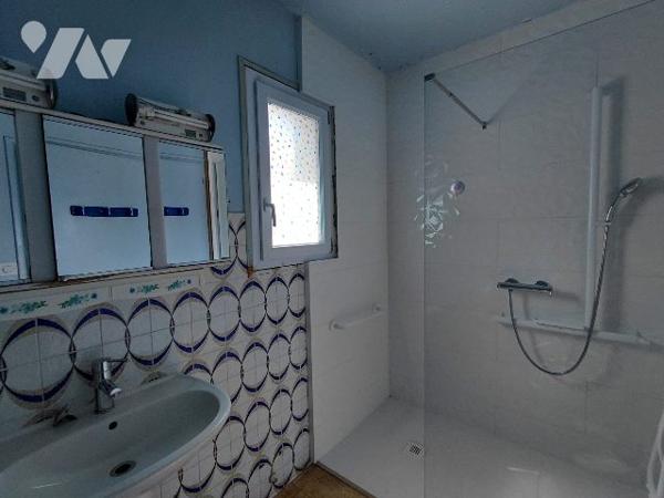A VENDRE - MAISON 5 PIECES - 101 M²