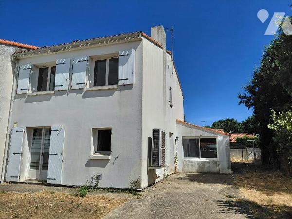 A VENDRE - MAISON 5 PIECES - 101 M²