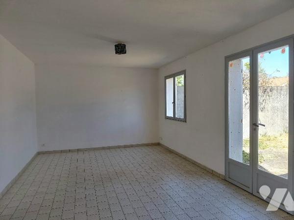 A VENDRE - MAISON 5 PIECES - 101 M²