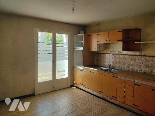 A VENDRE - MAISON 5 PIECES - 101 M²