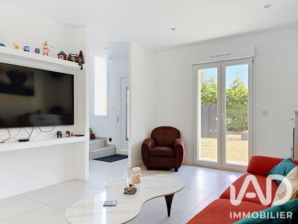 Maison à vendre 5 pièces 110 m² Saint-Hilarion